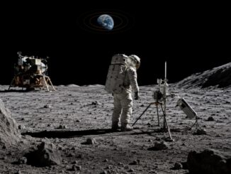 Vignette photoréaliste de la série Lune montrant un astronaute, la Terre et une évocation discrète des ceintures de Van Allen