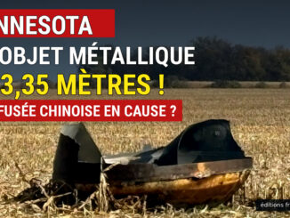 Minnesota : photographie réelle d'un grand débris métallique retrouvé dans un champ, avec accroches éditoriales sur l'hypothèse d'une fusée chinoise